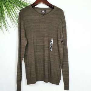 Rock & Republic Young Man's XXL Olive V-Neck Sweater
